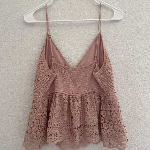 Abercrombie & Fitch Blush Pink Lace Crochet Tank - Picture 3 of 5